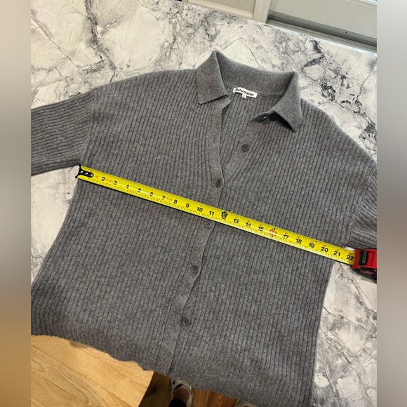 Reformation Gray Ribbed Cardigan - Picture 5 of 6